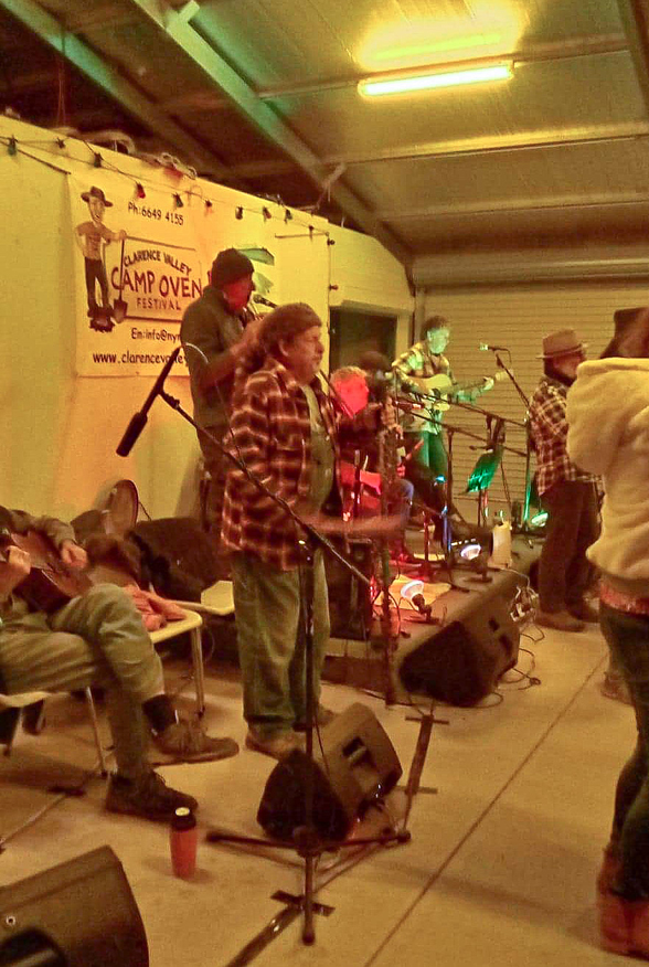 bushdances